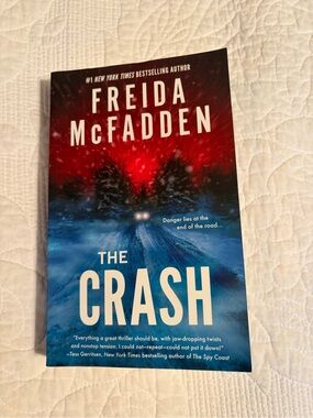 The Crash by Freida McFadden